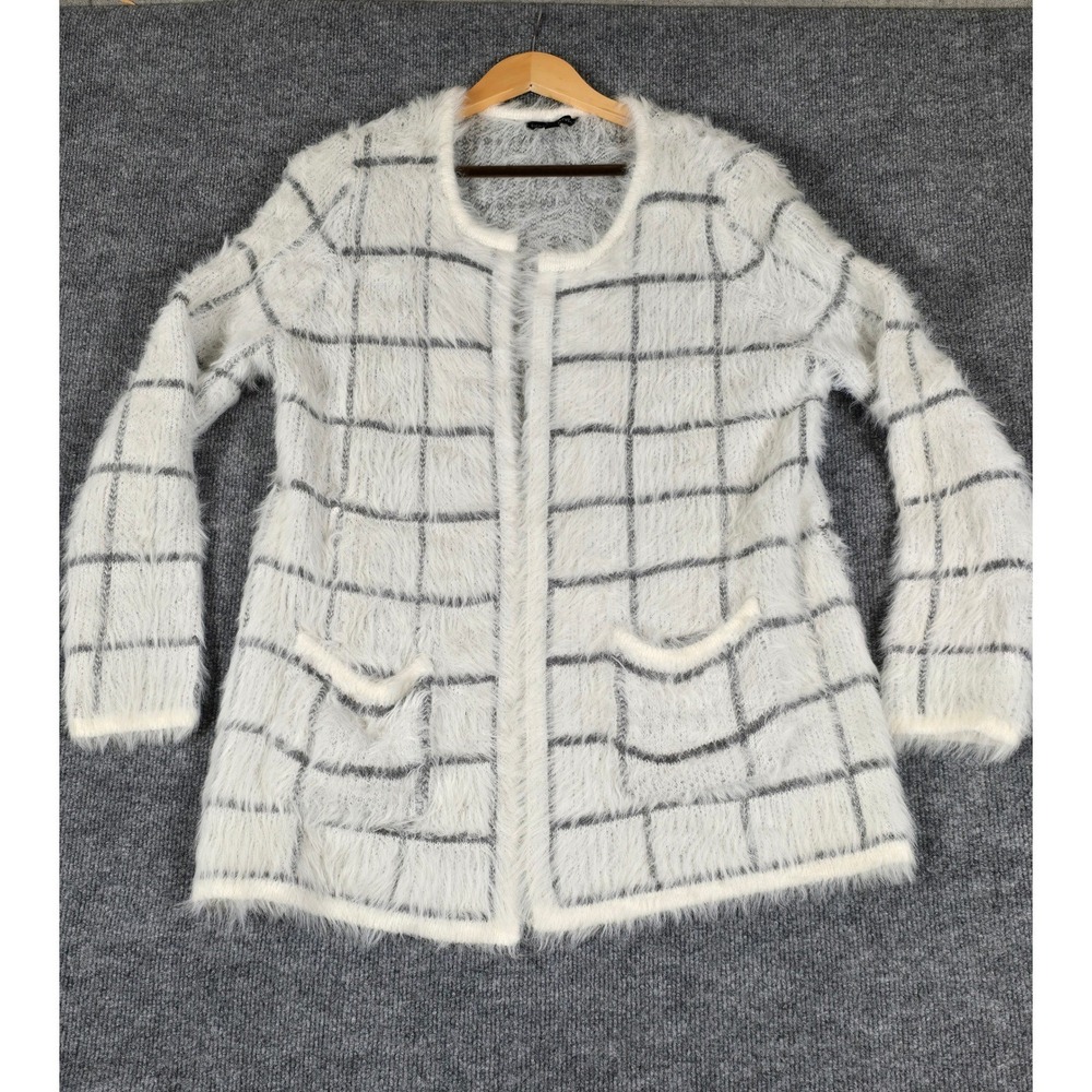 SIGNATURE‎ STUDIO Women's Large Gray Plaid Fuzzy Open Front Cardigan Sweater L